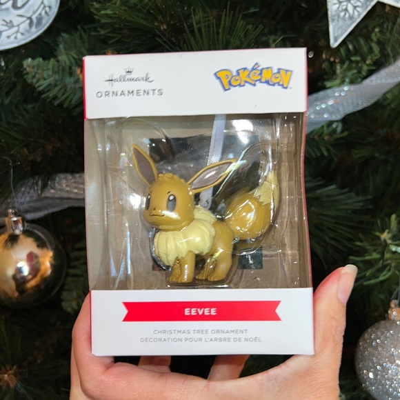 Pokémon Eevee Christmas Ornament Nice addition for a Collector Hallmark - Picture 1 of 6